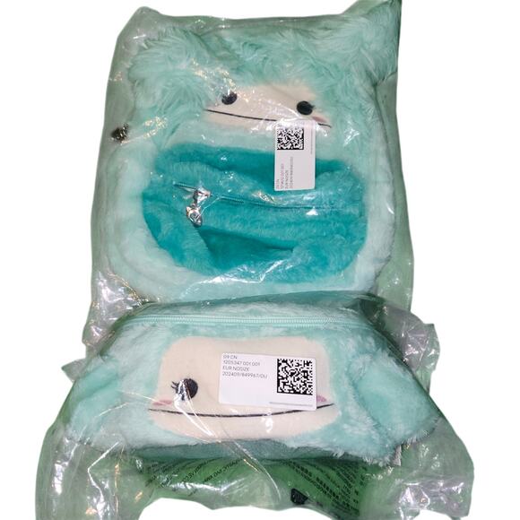 BLACK FRIDAY SALE Squishmallows H & M Excl. Joelle, Aqua Blue Bigfoot 2-Pc Set - Picture 12 of 14